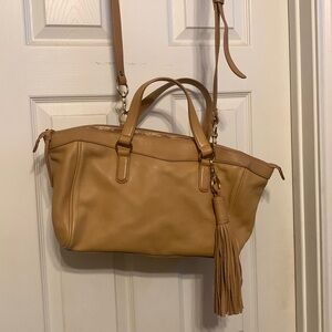 GILI Leather Satchel/shoulder bag
SALE!!